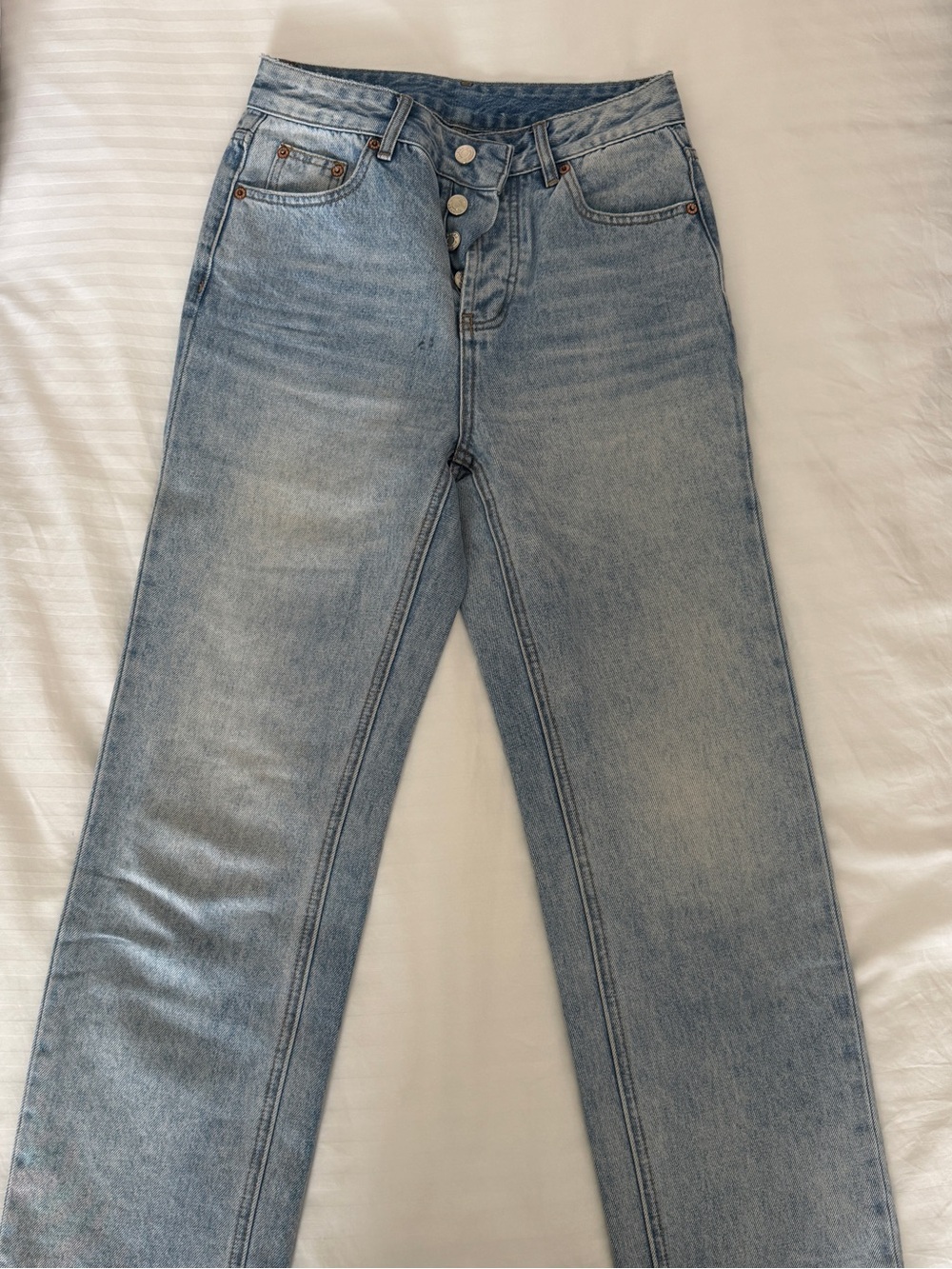 Light Wash High-Rise Straight Leg Jeans